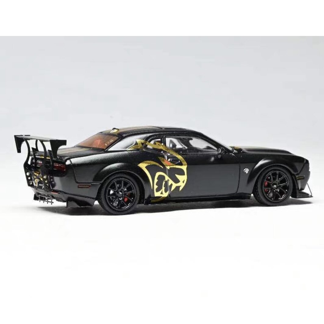 Modelo de Carro em Liga Metáli - Die Cast Car 1 64 avaliação e preço